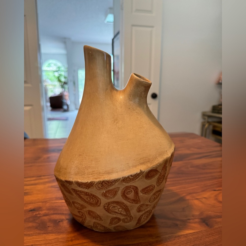Vintage Handcrafted Two-Tone
Clay Water JUG/Vase with Spout
Design 11"